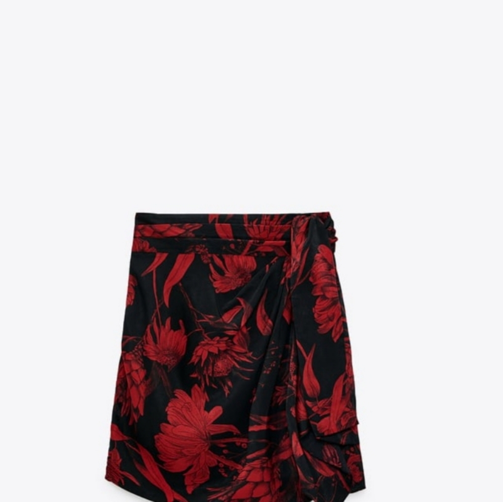 Zara new tied Printed Skirt